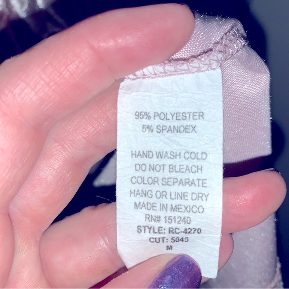 Soft pink velour dress - Picture 6 of 6